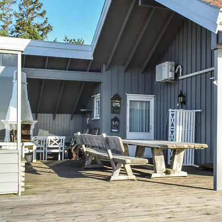 3 Bedroom Amazing In Mandal
